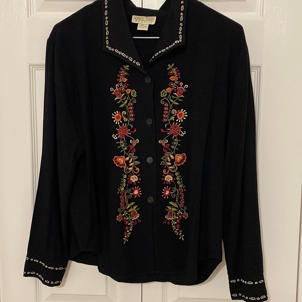 Boho Black Embroidered women’s top size large